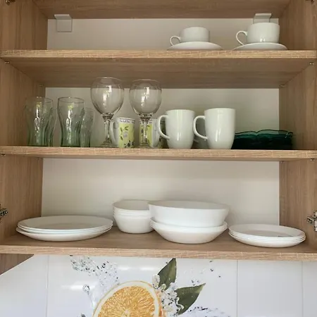 Vilagos, Kellemes Lakas, Jo Koezlekedessel Apartament *